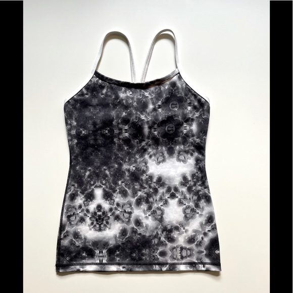lululemon athletica Tops - Lululemon Power Y Tank